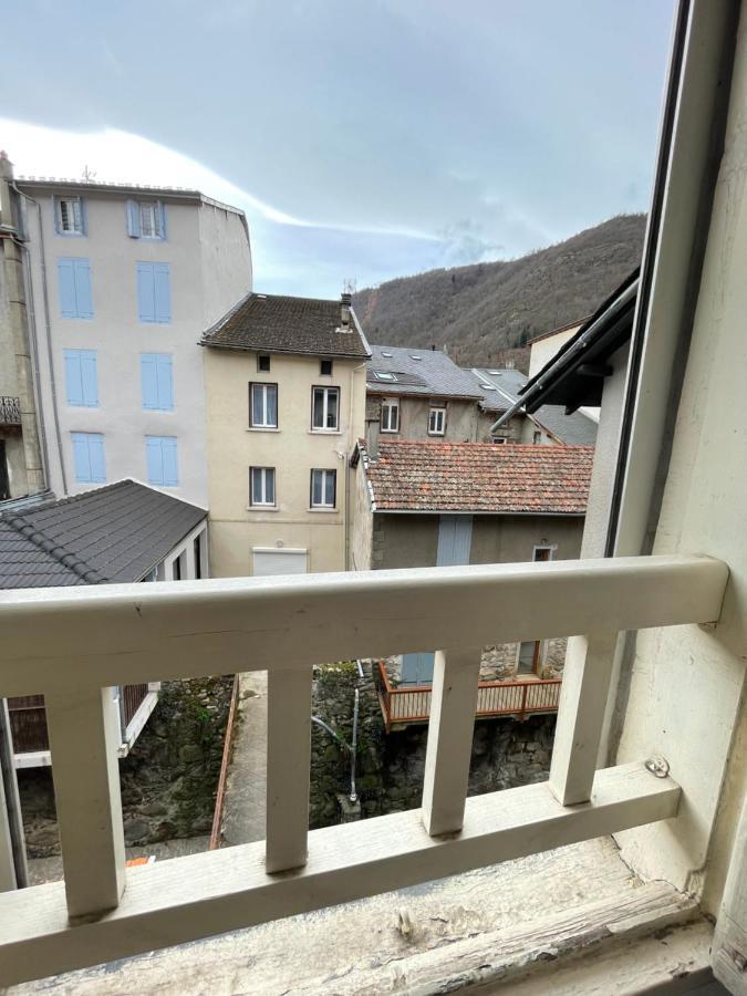 Superbe Appartement Au Bord De La Riviere Ax-les-Thermes Luaran gambar